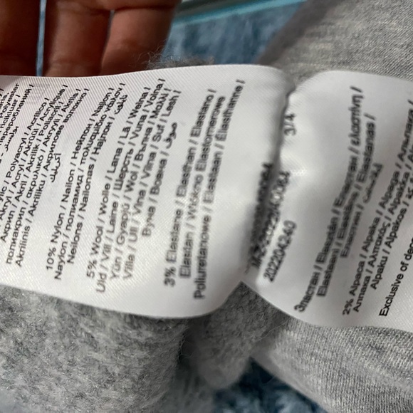 Villa high neck loose fit from Vero Moda - Picture 3 of 5